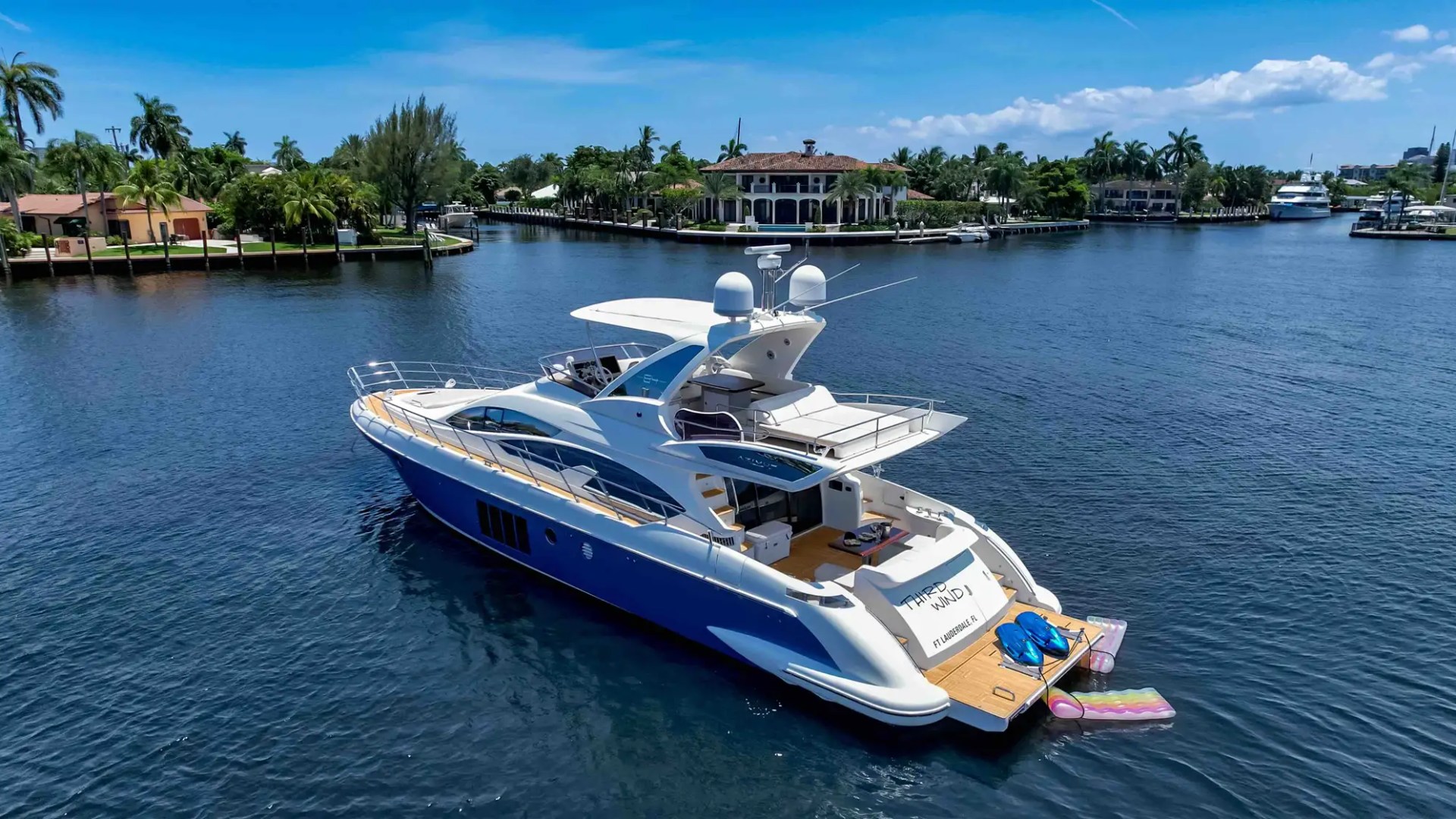 64' Azimut - Yacht Rental in Fort Lauderdale, Florida