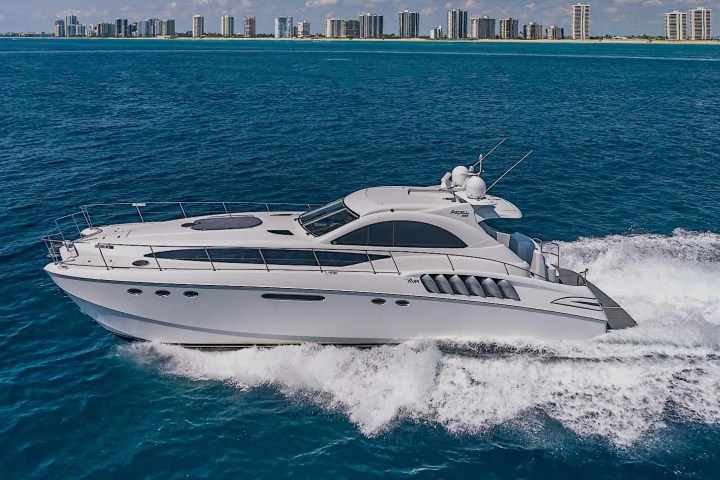65' Axcell - Yacht Rental in Palm Beach Gardens, Florida