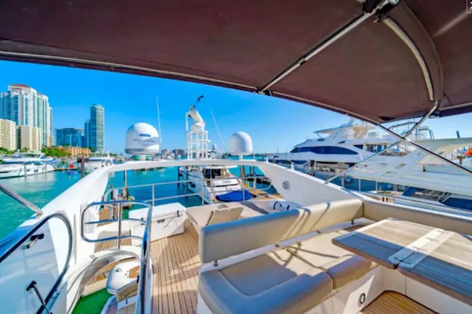 75' SunSeeker - Yacht Rental in Miami Beach, Florida