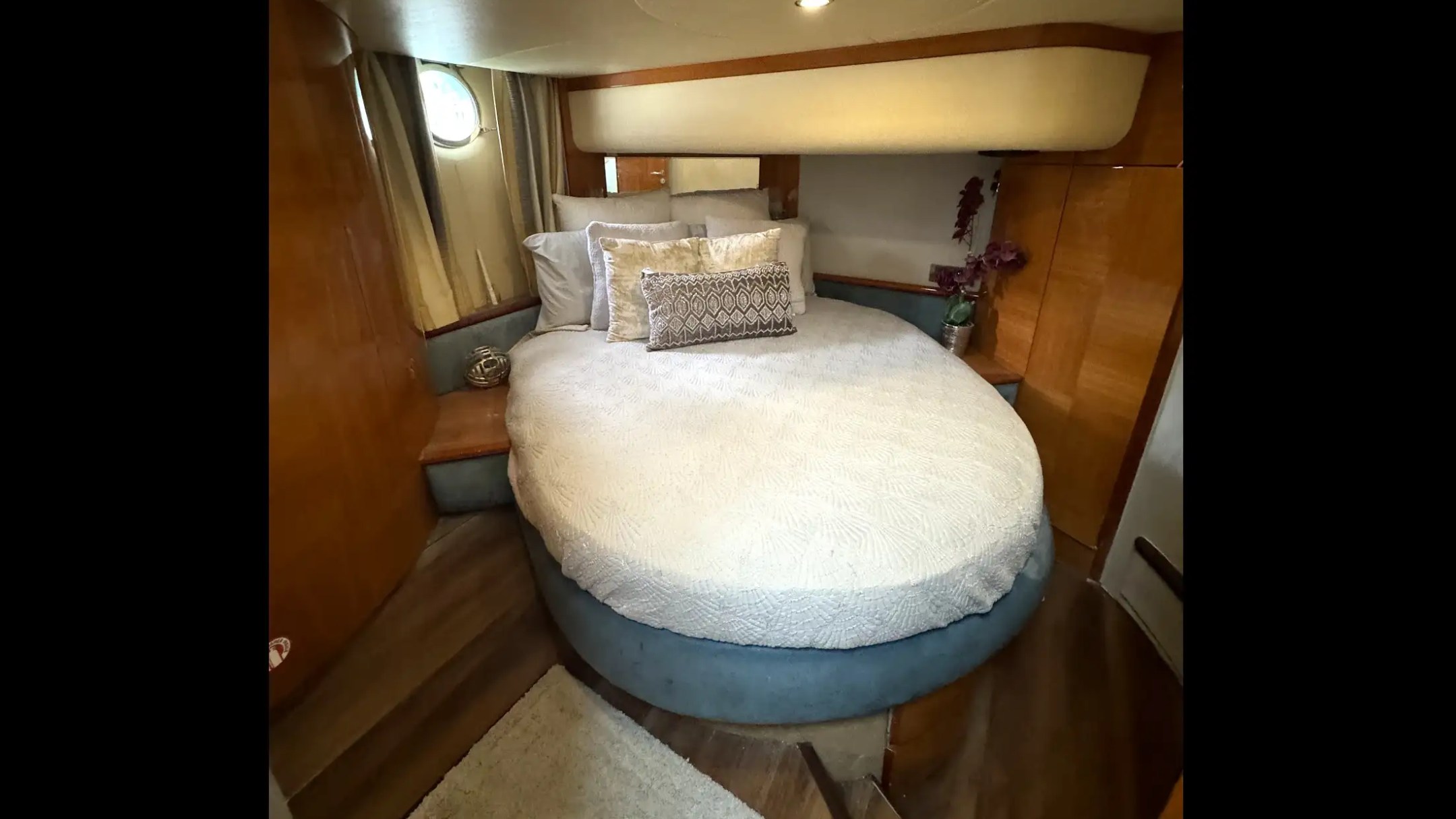 50' Azimut - Yacht Rental in Hollywood, Florida