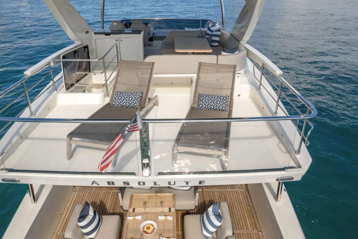 60' Absolute - Yacht Rental in Palm Beach, Florida