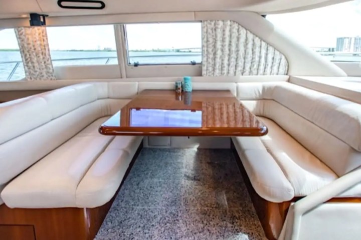 58' SeaRay - Yacht Rental in Fort Lauderdale, Florida