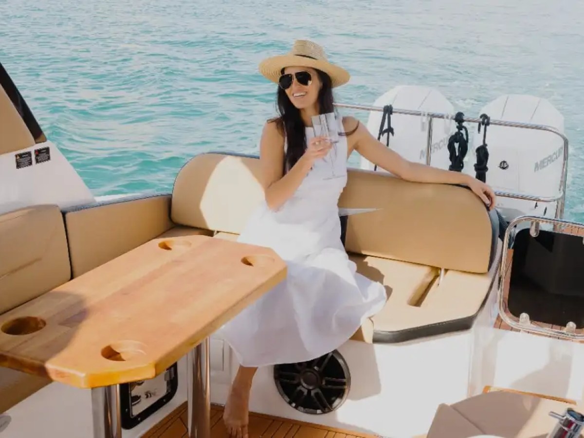 33' Hanover - Boat Rental in Palm Beach, Florida