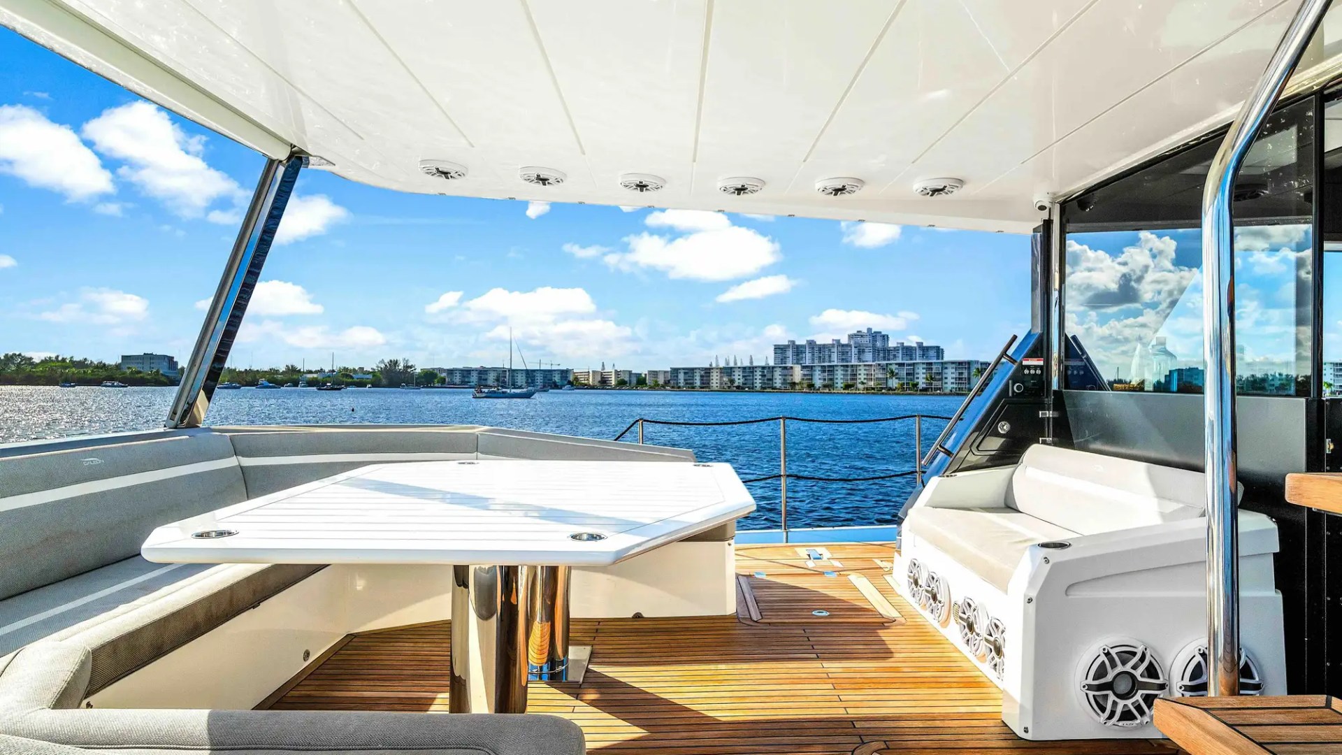 68' Galeon - Yacht Rental in Hollywood, Florida