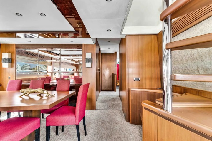 88' Princess - Yacht Rental in Miami Beach, Florida