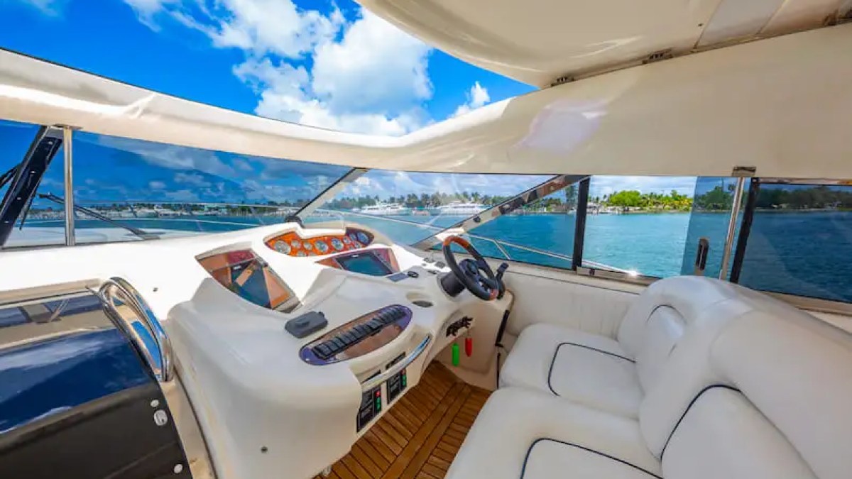 60' Predator - Yacht Rental in North Bay Village, Florida