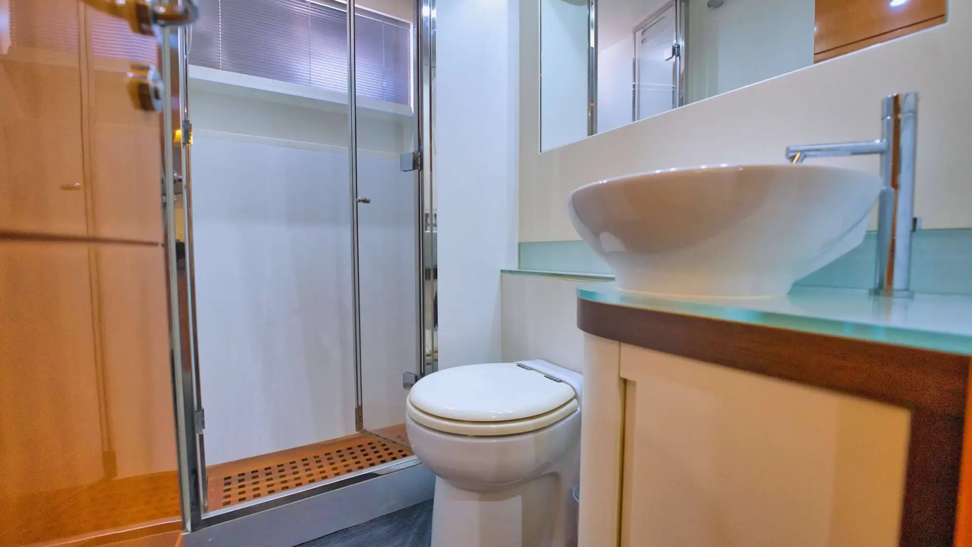 62' Pershing - Yacht Rental in North Bay Village, Florida