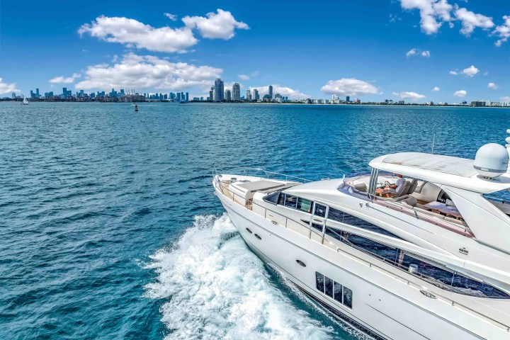 88' Princess - Yacht Rental in Miami Beach, Florida