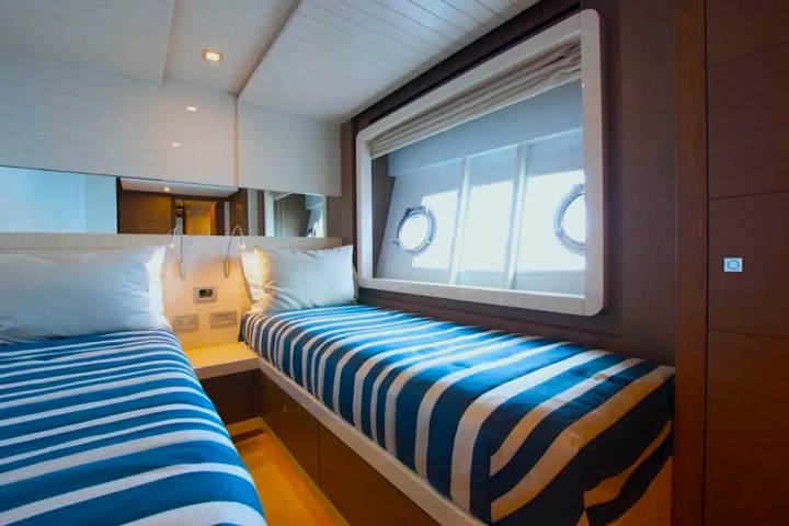 88' Ferretti - Yacht Rental in Fort Lauderdale, Florida