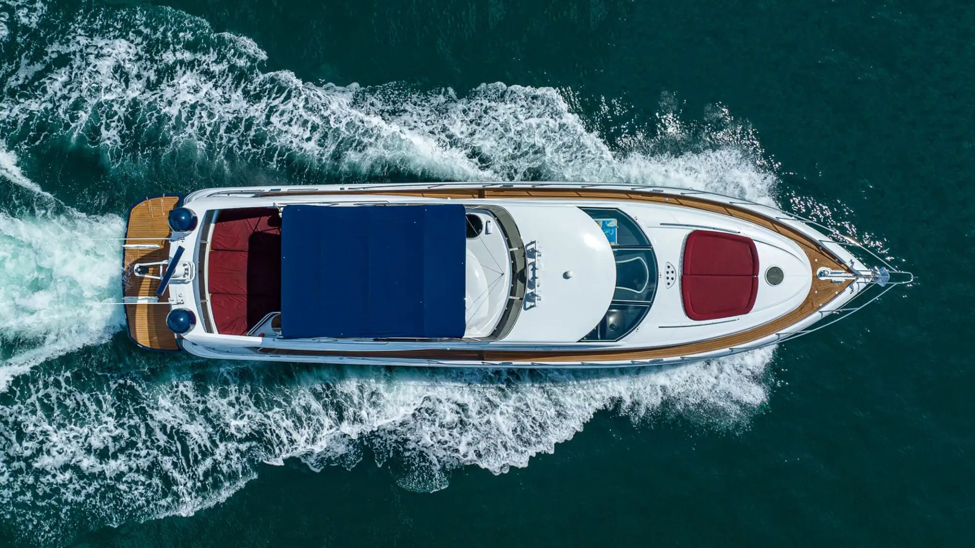 80′ Sunseeker family charter moments Miami