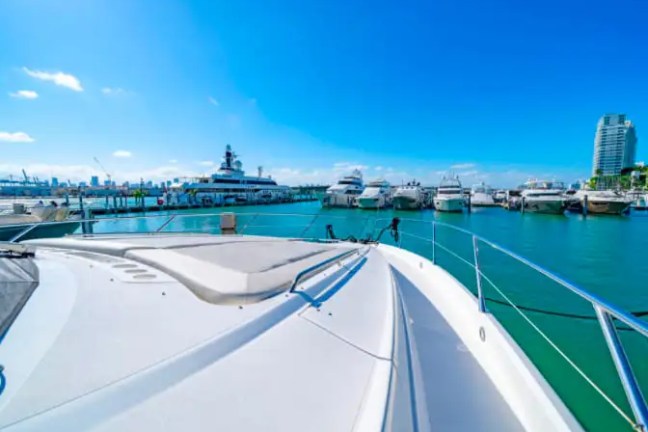 75' SunSeeker - Yacht Rental in Miami Beach, Florida