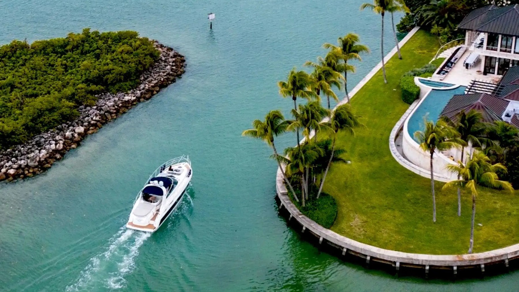 50′ Cranchi interior detail finishes Key Biscayne