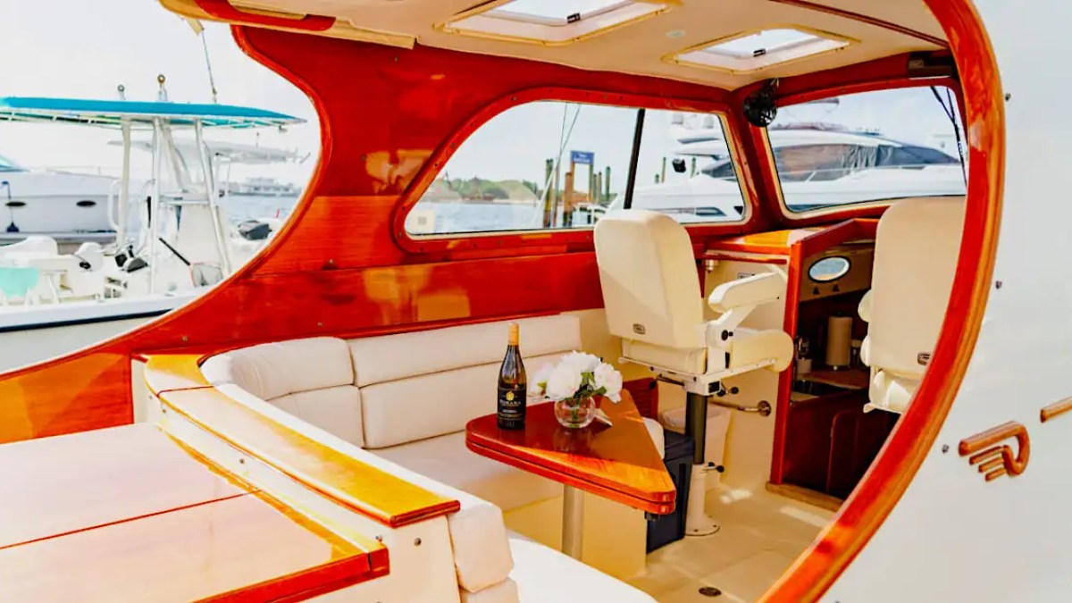 36' Hinckley - Boat Rental in Riviera Beach, Florida