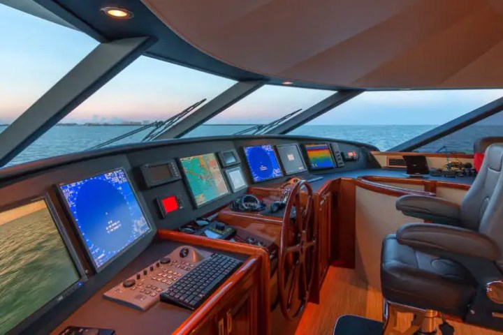 112' Westport - Yacht Rental in Palm Beach, Florida