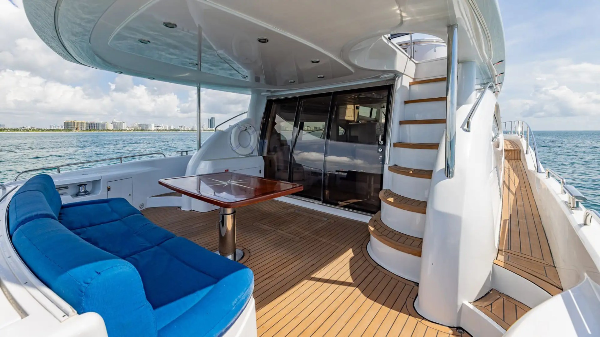 Aft deck lounge on 80′ Sunseeker Miami