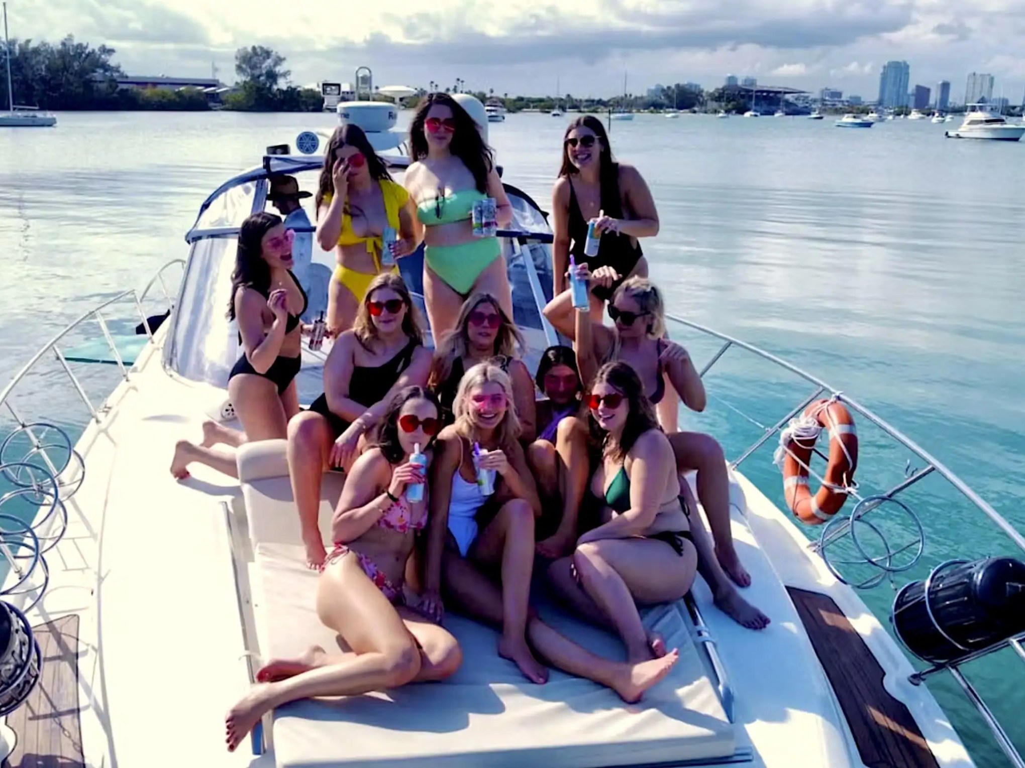 50′ Cranchi lounge deck area Key Biscayne – image 13