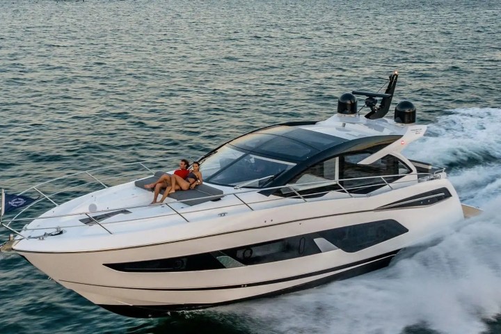 55' Predator - Yacht Rental in Dania Beach, Florida