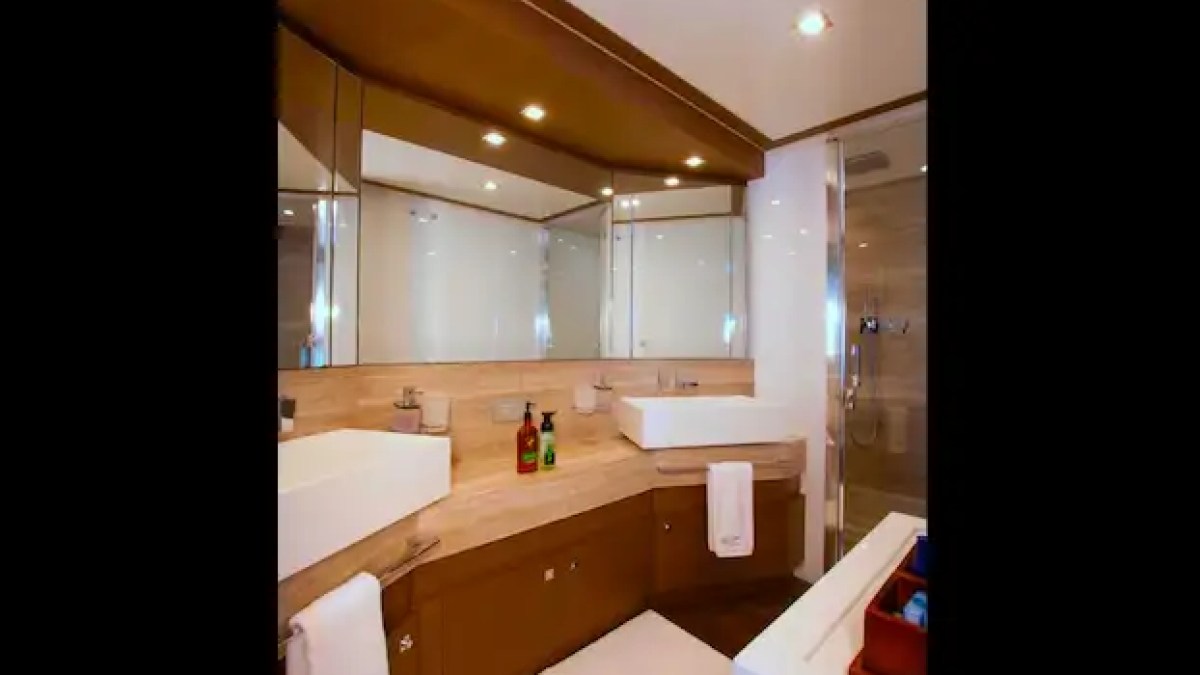 88' Ferretti - Yacht Rental in Fort Lauderdale, Florida