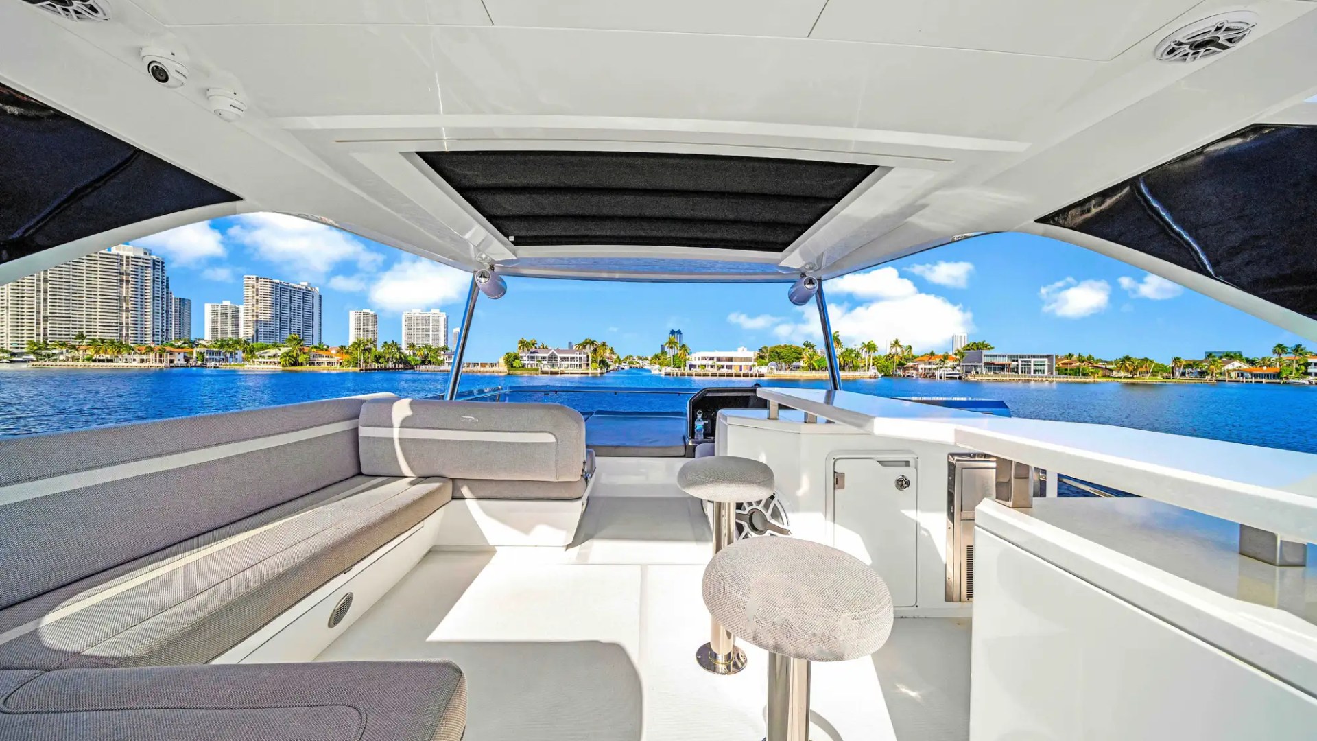 68' Galeon - Yacht Rental in Hollywood, Florida