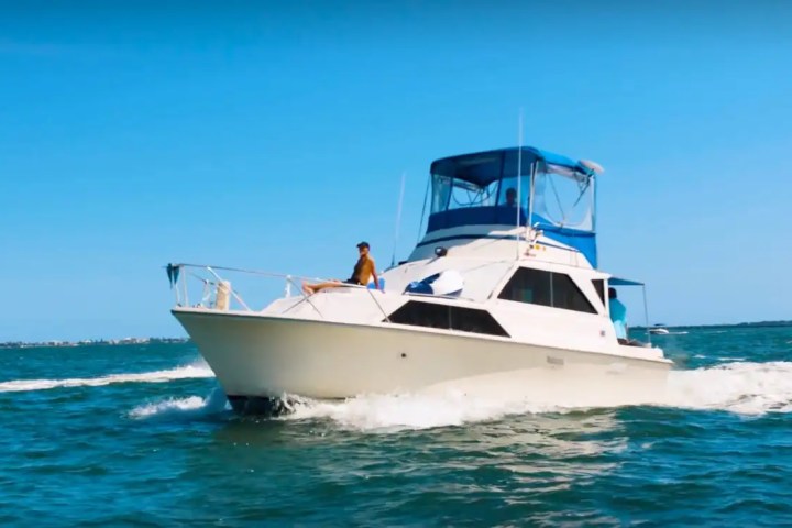 32' Pacemaker - Boat Rental in Sebastian, Florida