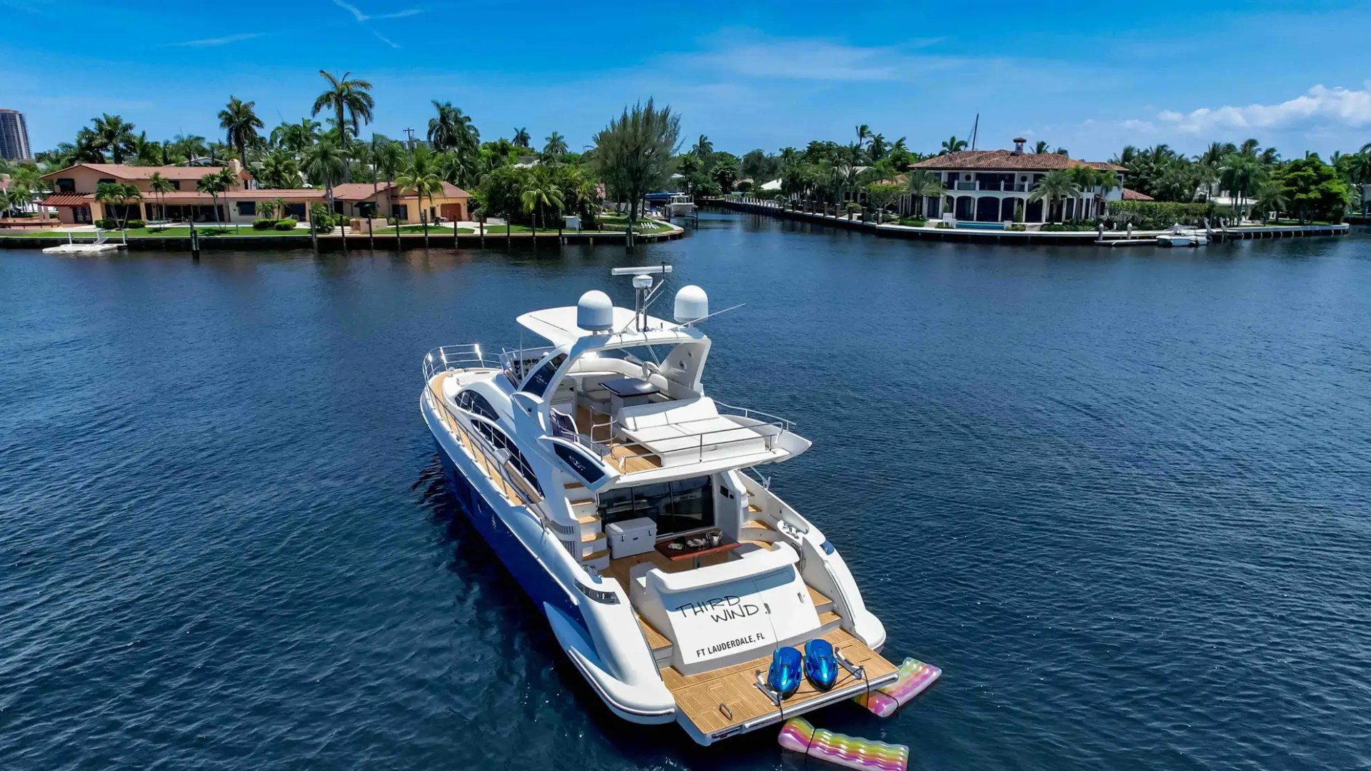 64' Azimut - Yacht Rental in Fort Lauderdale, Florida