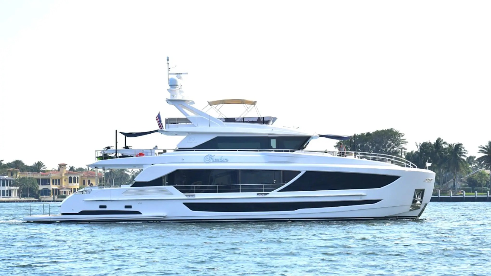 110' Horizon - Yacht Rental in Fort Lauderdale, Florida