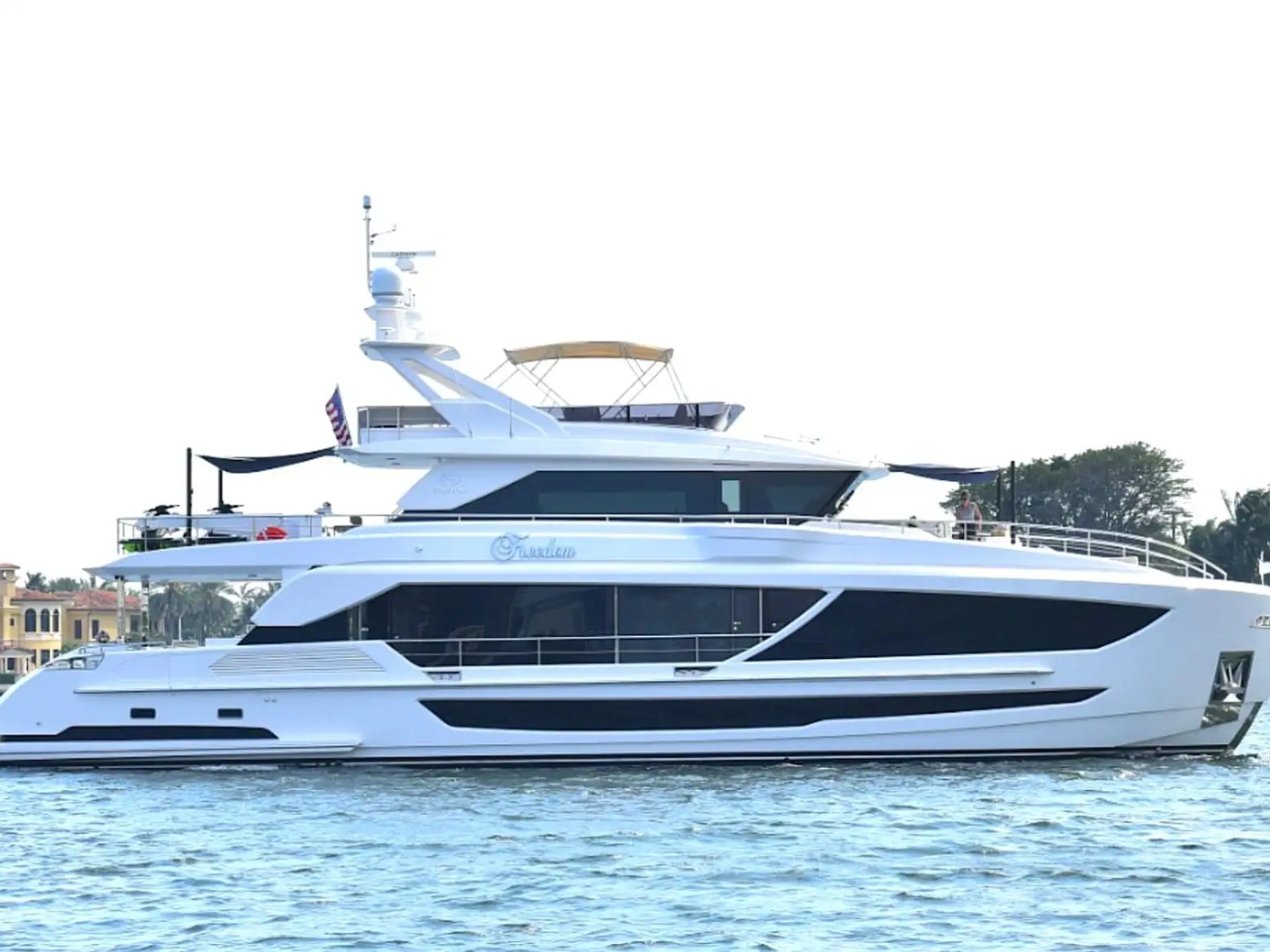 110' Horizon - Yacht Rental in Fort Lauderdale, Florida