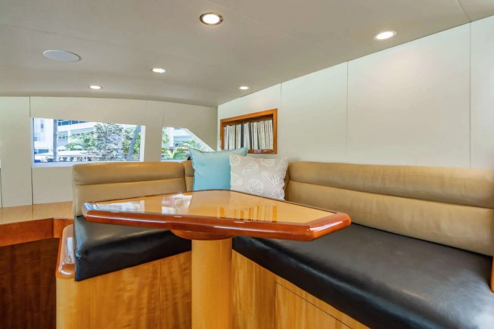 95' Intermarine - Yacht Rental in Fort Lauderdale, Florida