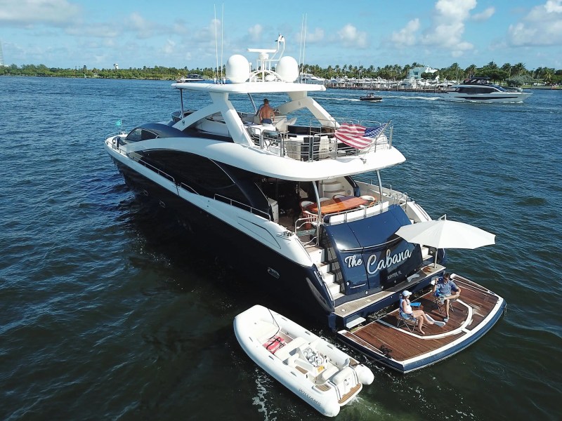 90' SunSeeker - Yacht Rental in Miami Beach, Florida