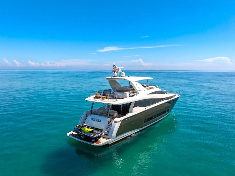 75' Prestige - Yacht Rental in Hollywood, Florida