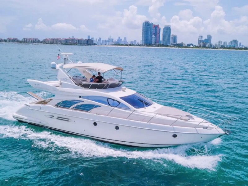 50' Azimut - Yacht Rental in Hollywood, Florida