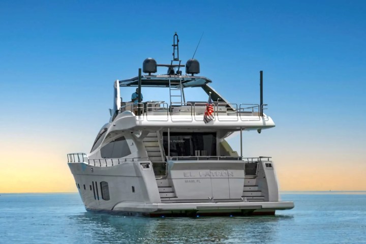 80' Astondoa - Yacht Rental in Fort Lauderdale, Florida