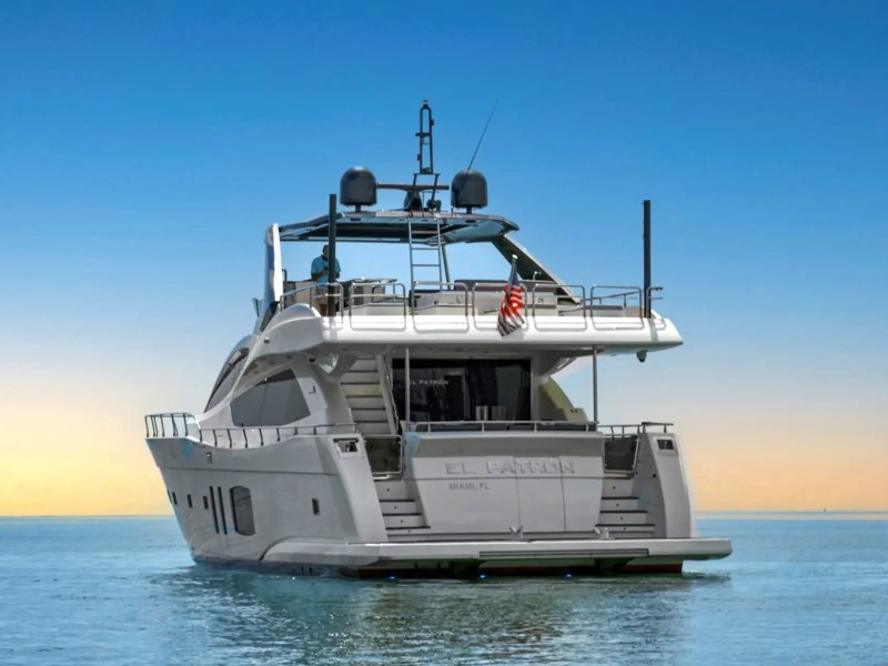 80' Astondoa - Yacht Rental in Fort Lauderdale, Florida