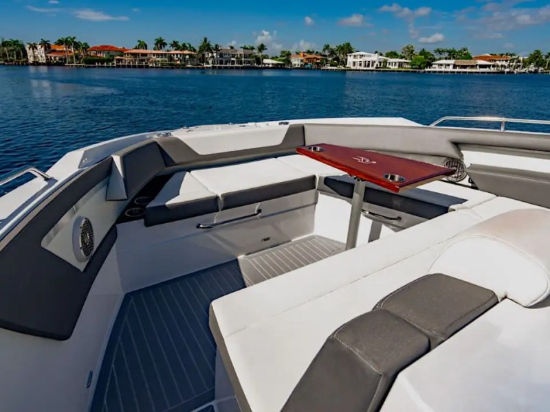 42' Cruisers - Boat Rental in Siesta Key, Florida