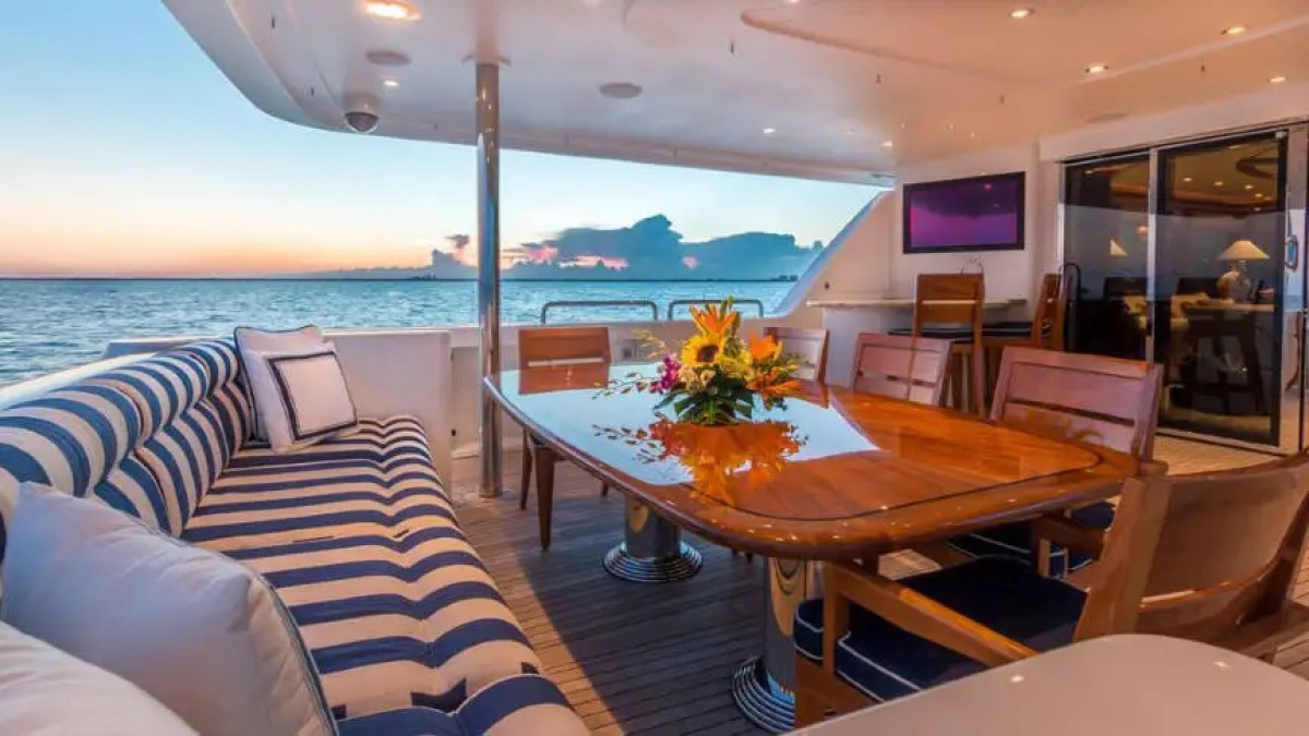 112' Westport - Yacht Rental in Palm Beach, Florida