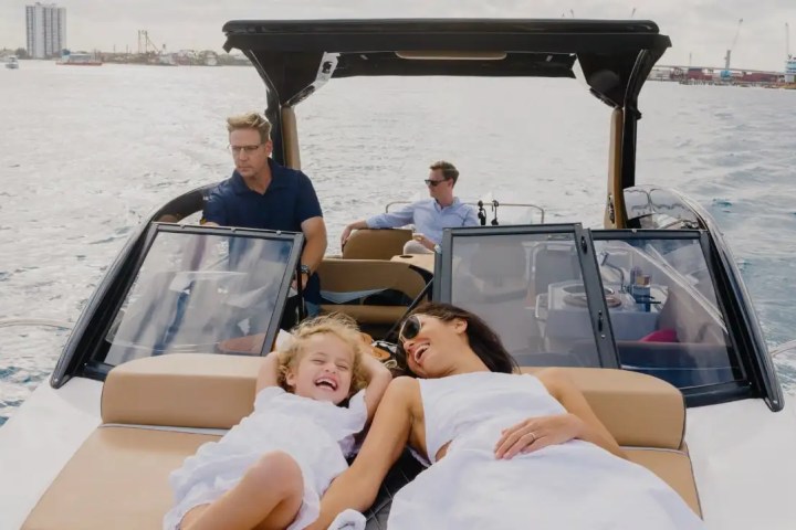 33' Hanover - Boat Rental in Palm Beach, Florida