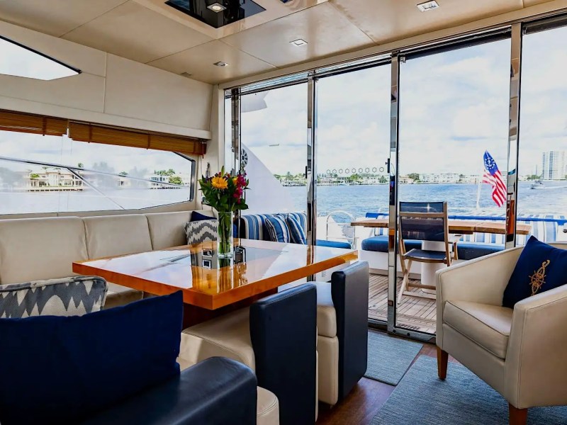 64' SunSeeker - Yacht Rental in Jupiter, Florida