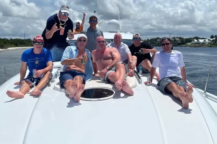 65' Axcell - Yacht Rental in Palm Beach Gardens, Florida