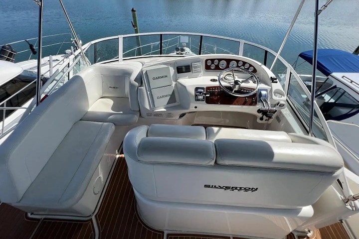 46' Silverton - Boat Rental in Miami Beach, Florida