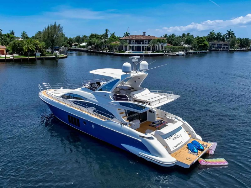 64' Azimut - Yacht Rental in Fort Lauderdale, Florida
