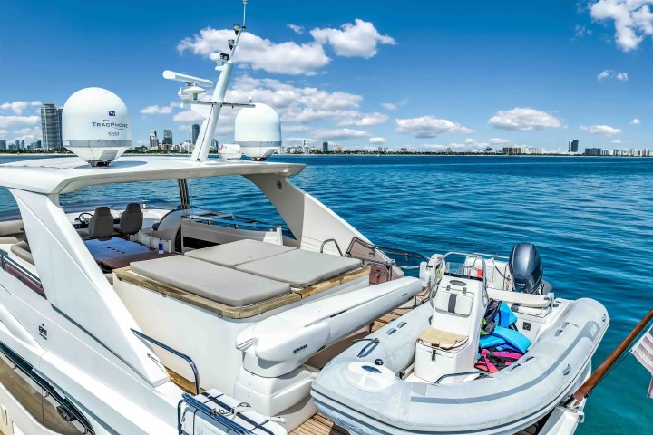 88' Princess - Yacht Rental in Miami Beach, Florida