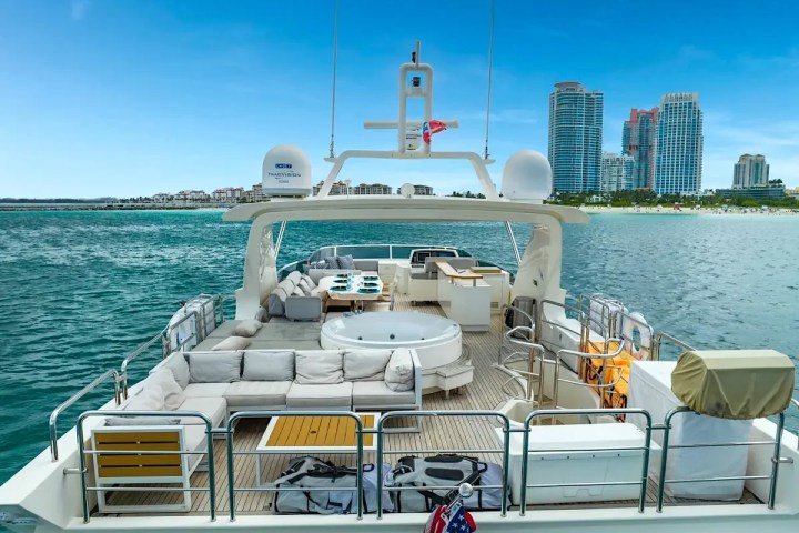 75' Prestige - Yacht Rental in Hollywood, Florida