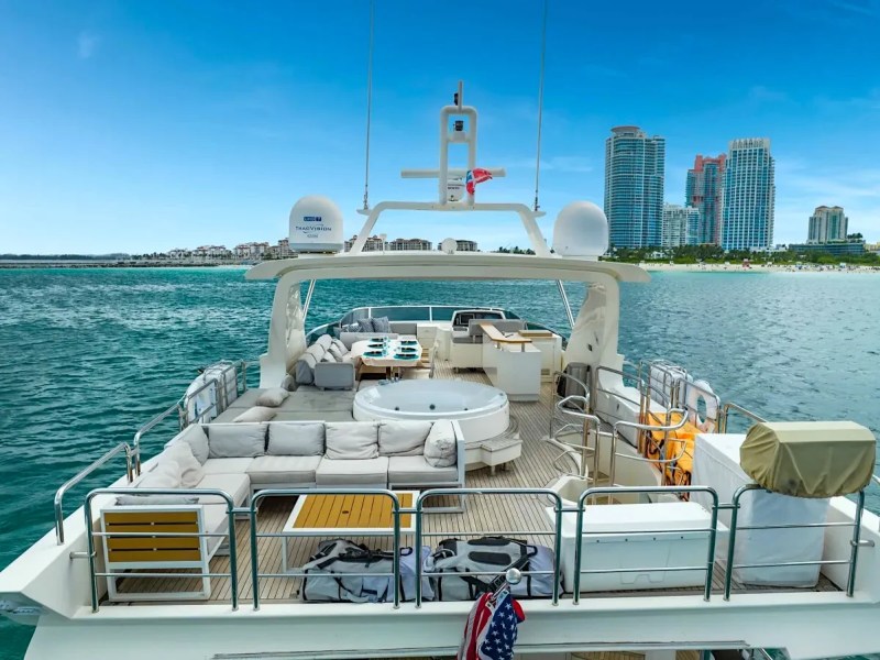 75' Prestige - Yacht Rental in Hollywood, Florida