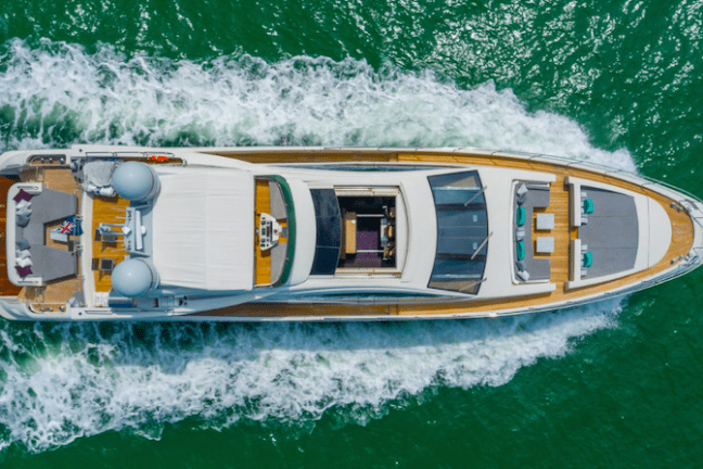 103' Azimut - Yacht Rental in Miami, Florida