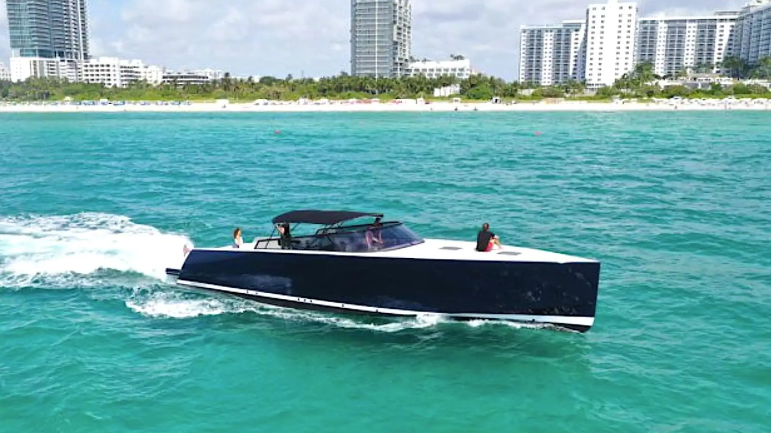 55′ VanDutch yacht side profile with Miami skyline