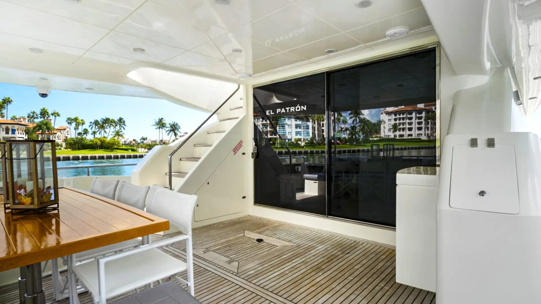 80' Astondoa - Yacht Rental in Fort Lauderdale, Florida