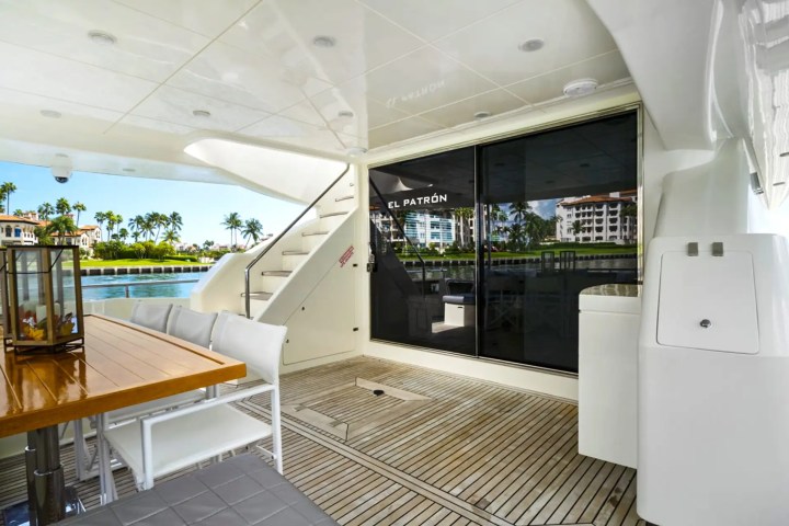80' Astondoa - Yacht Rental in Fort Lauderdale, Florida
