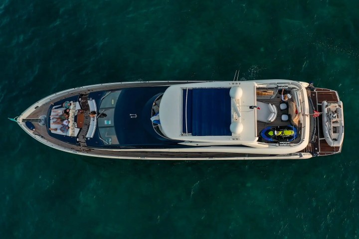 90' SunSeeker - Yacht Rental in Miami Beach, Florida