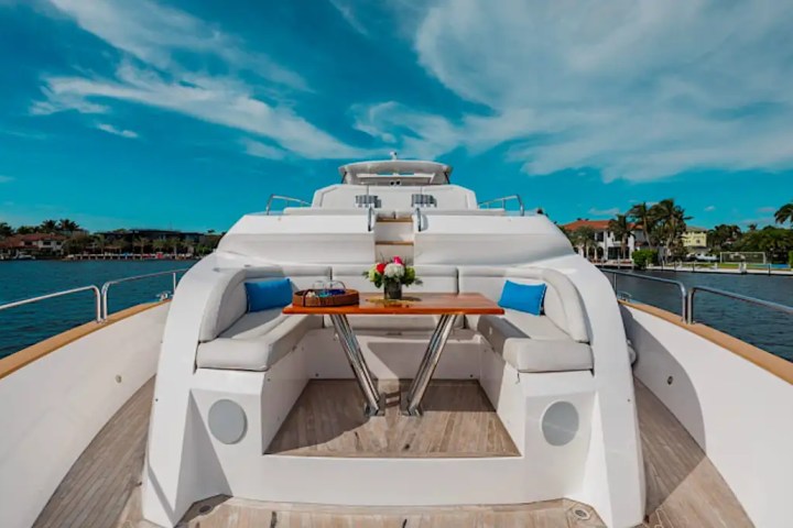 95' SunSeeker - Yacht Rental in Fort Lauderdale, Florida