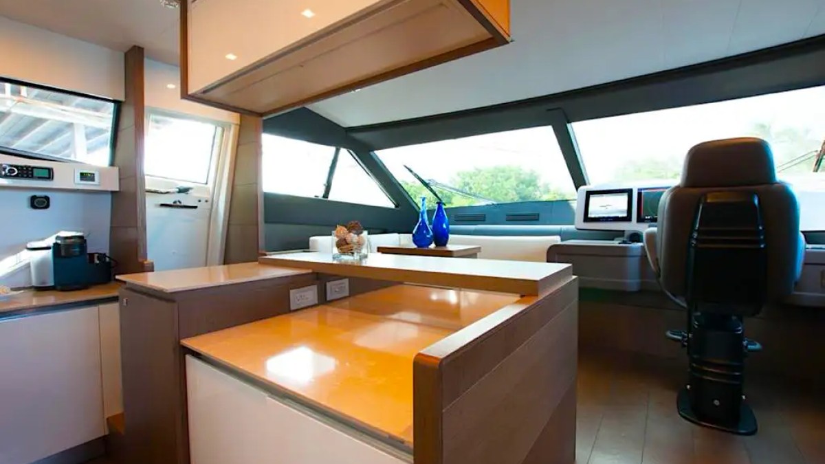 88' Ferretti - Yacht Rental in Fort Lauderdale, Florida